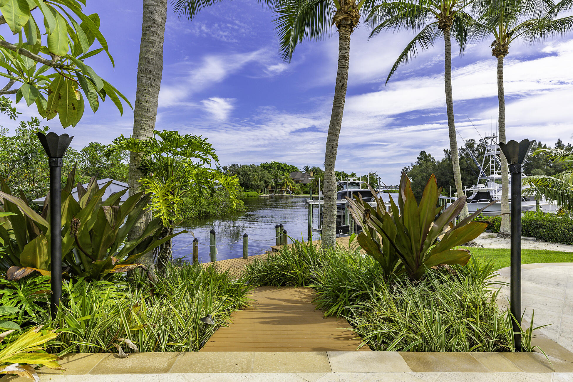 2897 Southeast St Lucie Boulevard Stuart, FL 34997 - Photo 21 of 66 Walkway to the dock