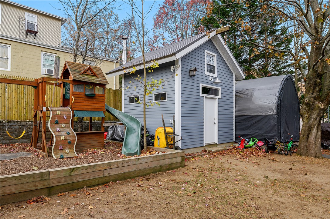 53 Fairfield Avenue Woonsocket, RI 02895 - Photo 31 of 33 Gallery Image 31