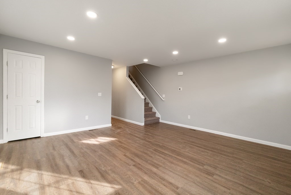 270-272 Centre Street Springfield, MA 01151 - Photo 6 of 18