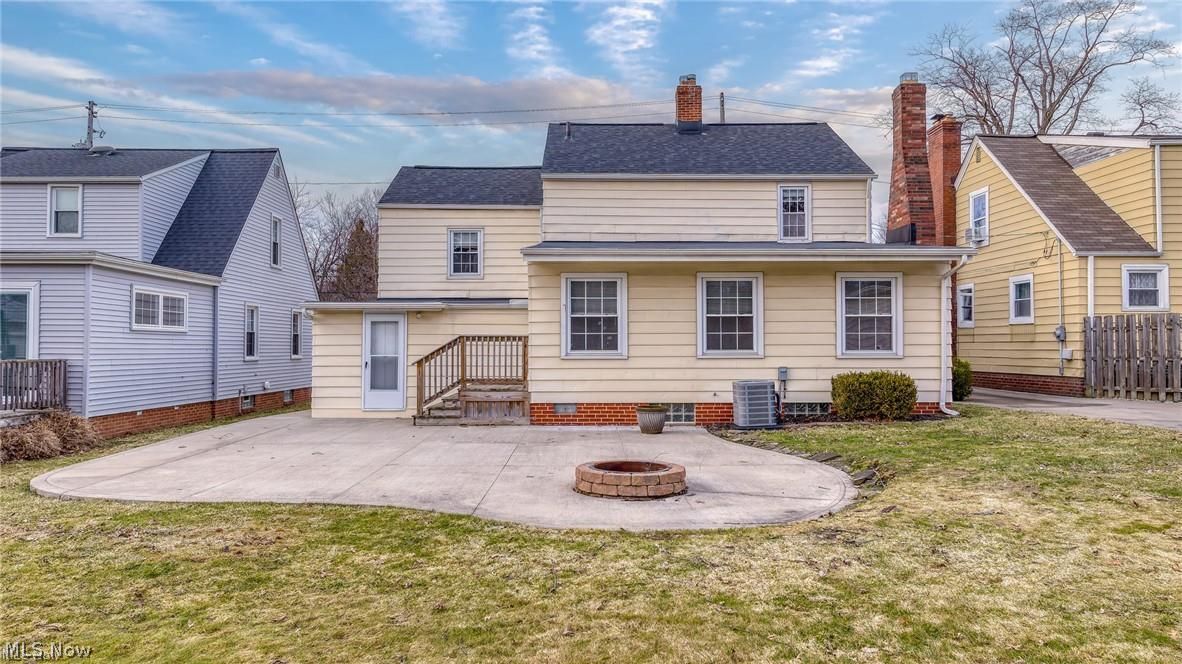 5284 Edenhurst Road Lyndhurst, OH 44124 - Photo 3 of 50