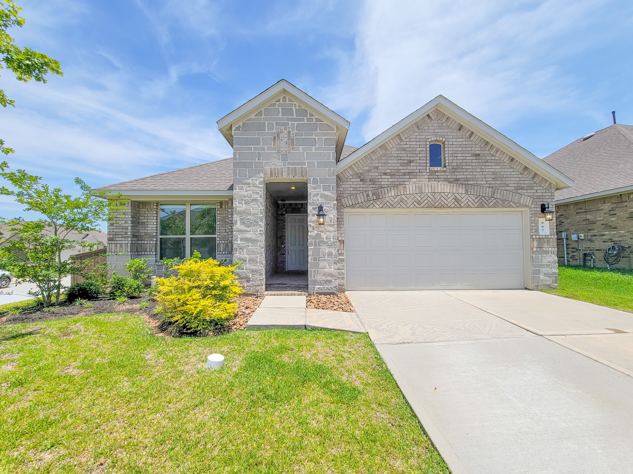 907 Youth Water Road Montgomery, TX 77316 - Photo 1 of 41