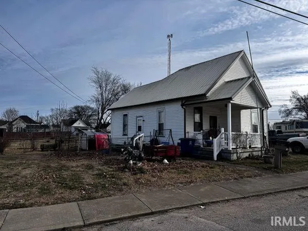 $74,900 | 720 South Hart Street, Princeton, IN 47670