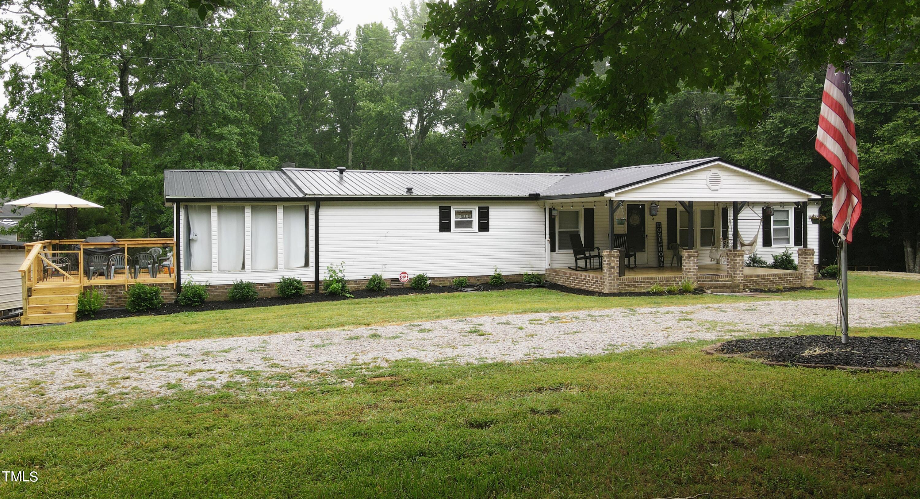 194 Waters Edge Road Henderson, NC 27537 - Photo 1 of 33 dockhouse7