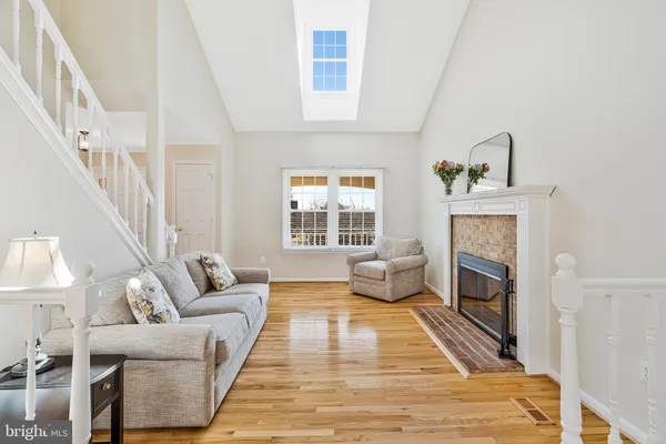 $4,195 | 117 Connemara Drive, Sterling, VA 20164