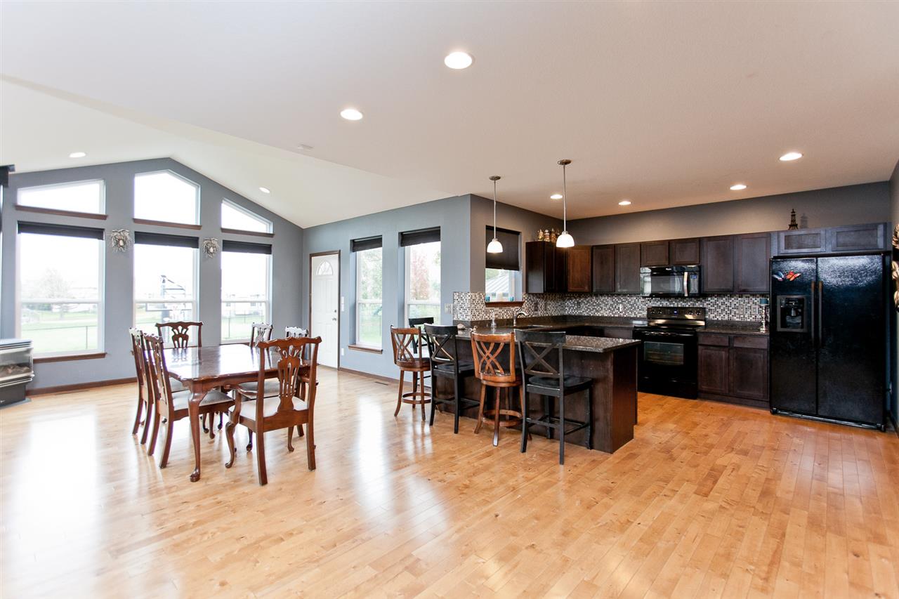 2595 Newcastle Road Marion, IA 52302 - Photo 8 of 50 Gallery Image 8