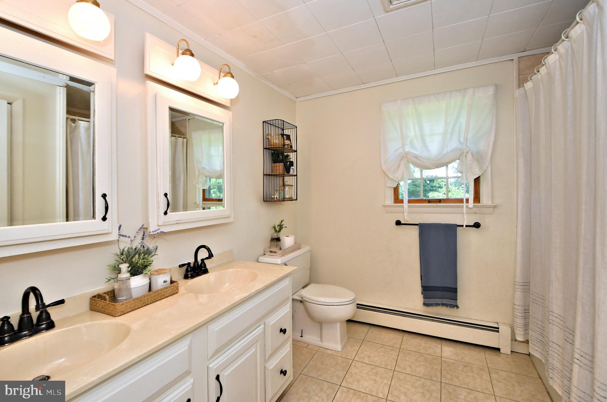5359 Moyer Road Pipersville, PA 18947 - Photo 46 of 77 Gallery Image 46