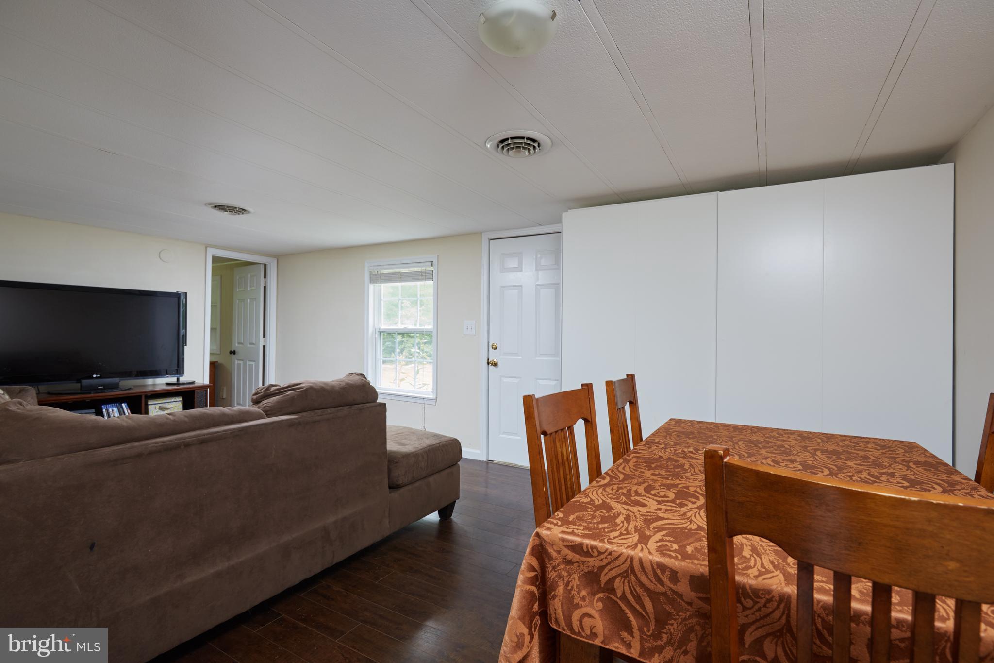 5546 Stuckey Road Indian Head, MD 20640 - Photo 5 of 28 Living Room