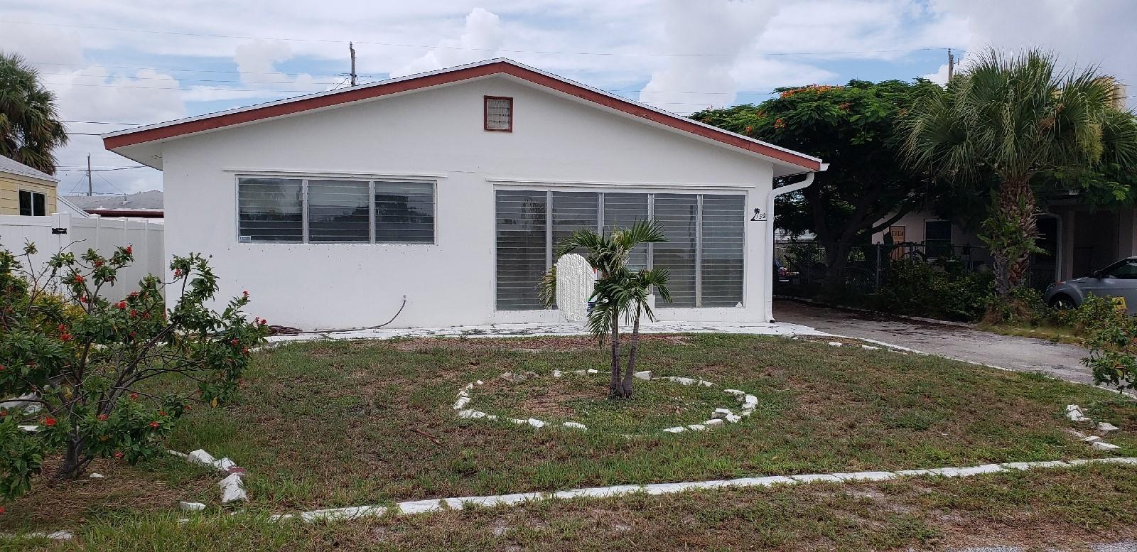 158 East 23rd Street Riviera Beach, FL 33404 - Photo 2 of 5 2nd front