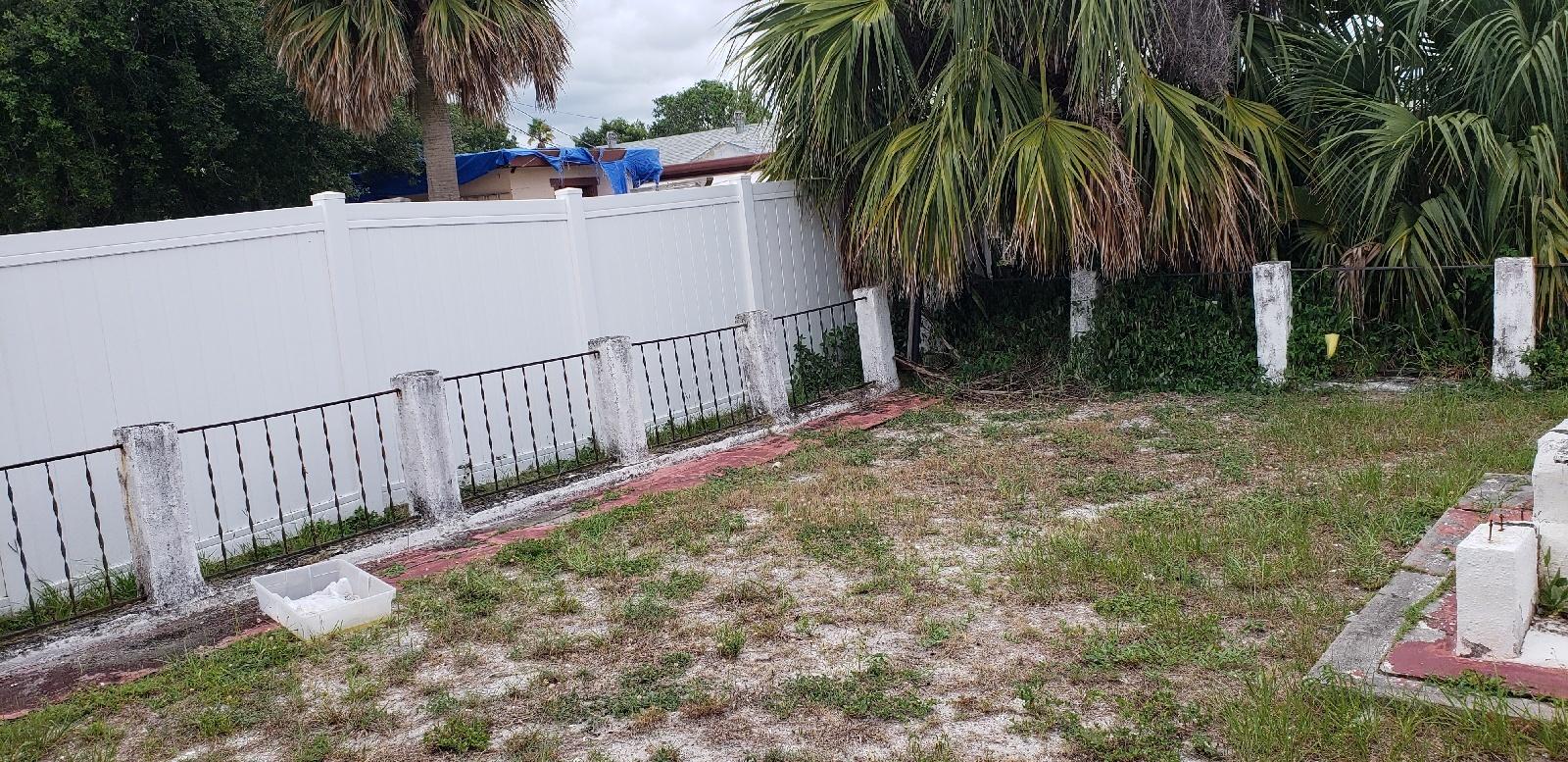 158 East 23rd Street Riviera Beach, FL 33404 - Photo 4 of 5 Back yard