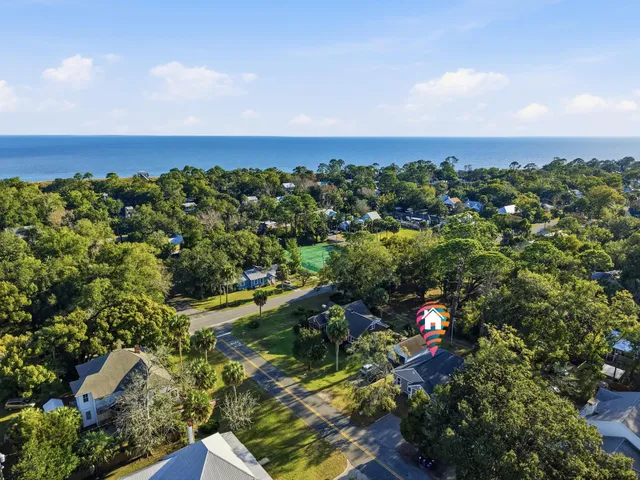 $564,900 | 72 13th Street, Apalachicola, FL 32320