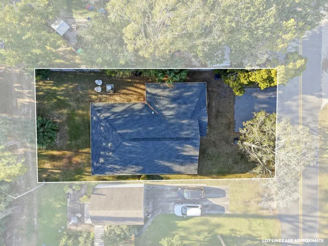 $564,900 | 72 13th Street, Apalachicola, FL 32320