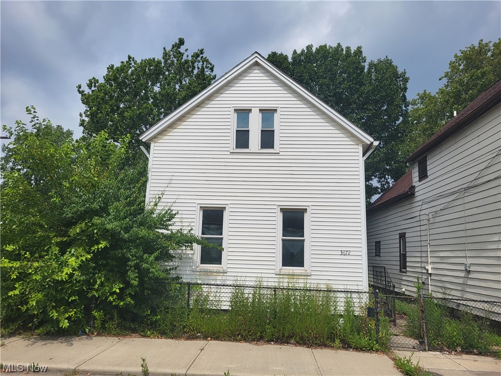 3672 Sykora Road Cleveland, OH 44105 - Photo 1 of 10 Gallery Image 1