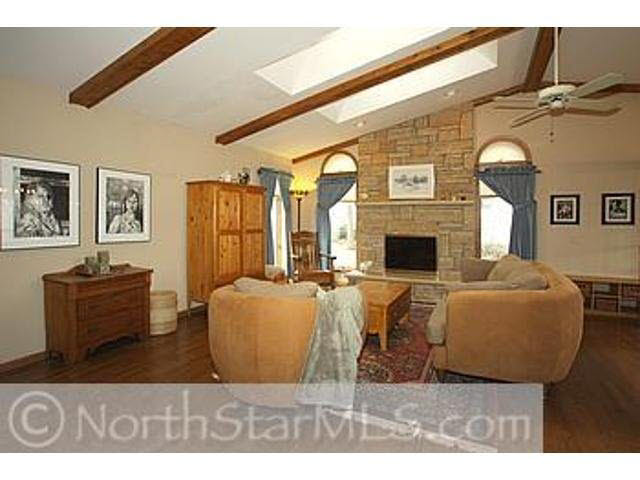 1129 River Ridge Road River Falls, WI 54022 - Photo 2 of 13 Gallery Image 2