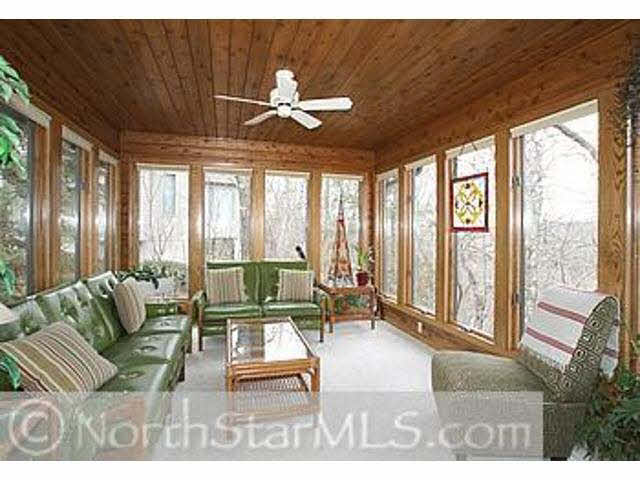 1129 River Ridge Road River Falls, WI 54022 - Photo 4 of 13 Gallery Image 4