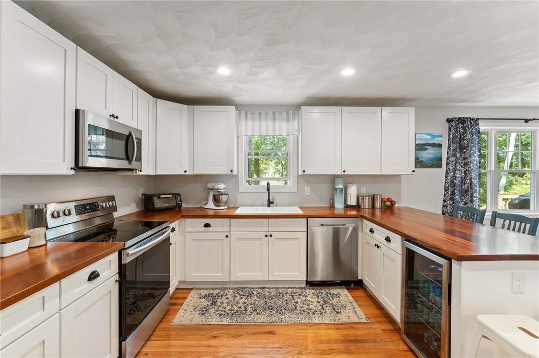 76 Tiffany Road Coventry, RI 02816 - Photo 14 of 47