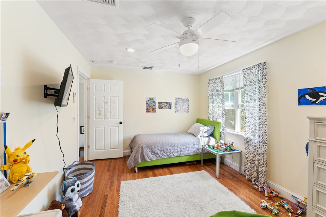 76 Tiffany Road Coventry, RI 02816 - Photo 35 of 47