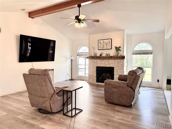 $445,000 | 24707 Pike 9264, Clarksville, MO 63336