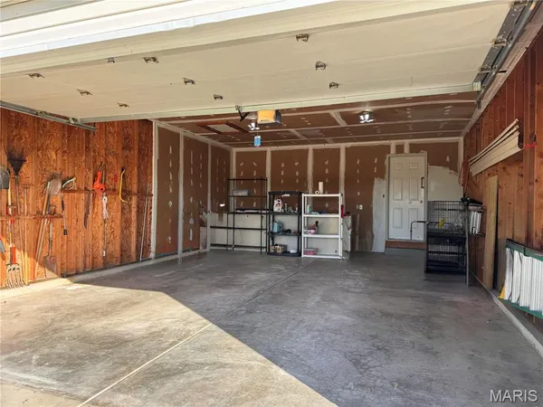 $445,000 | 24707 Pike 9264, Clarksville, MO 63336