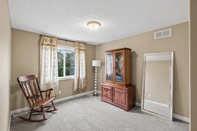 $509,900 | 1895 Omega Drive, Shakopee, MN 55379