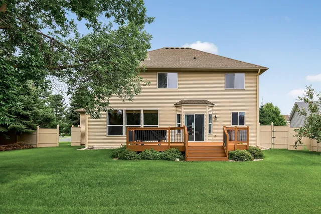 $509,900 | 1895 Omega Drive, Shakopee, MN 55379