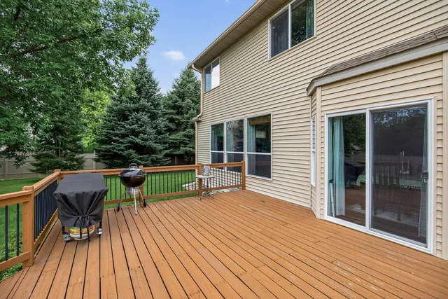 $509,900 | 1895 Omega Drive, Shakopee, MN 55379