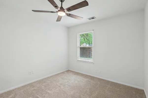 $1,900 | 104 Tweed Court, Summerville, SC 29486