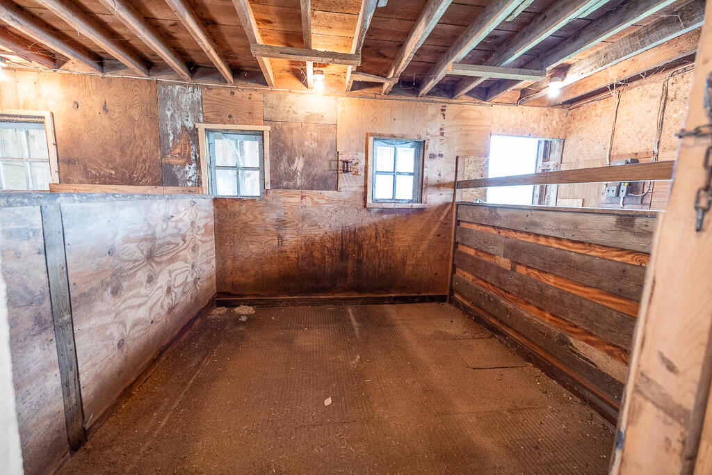 225 Todds Corner Road St. Albans, ME 04971 - Photo 27 of 32 HY3A4019