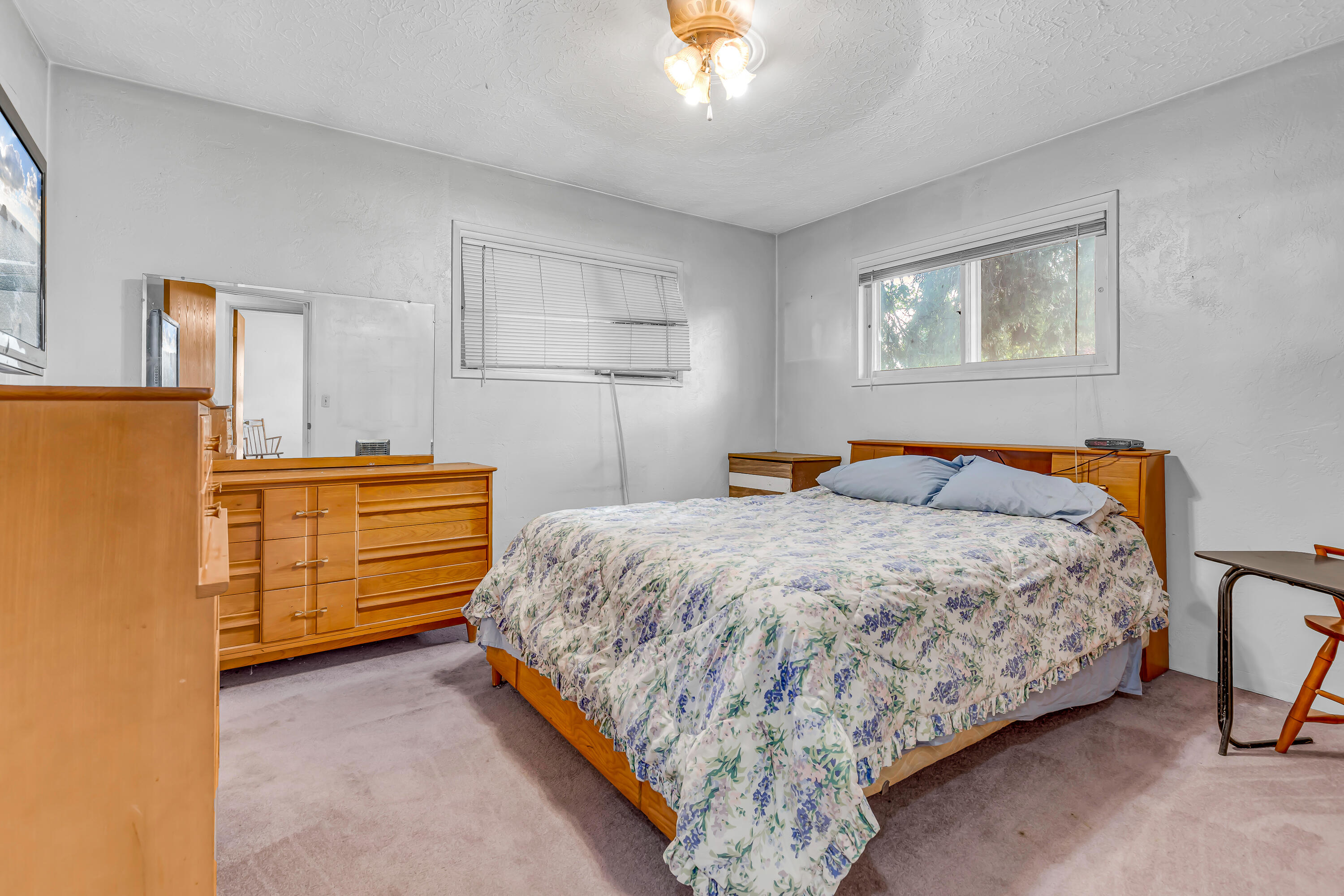 2355 Roberts Road Medford, OR 97504 - Photo 19 of 35 9R9A0818