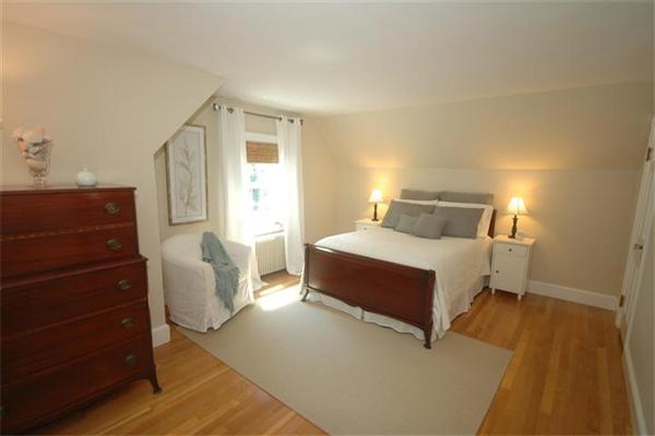 16 Stratford Road Andover, MA 01810 - Photo 14 of 24 Gallery Image 14