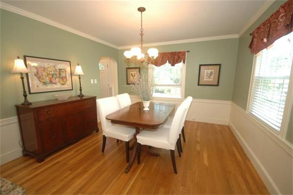 16 Stratford Road Andover, MA 01810 - Photo 6 of 24 Gallery Image 6