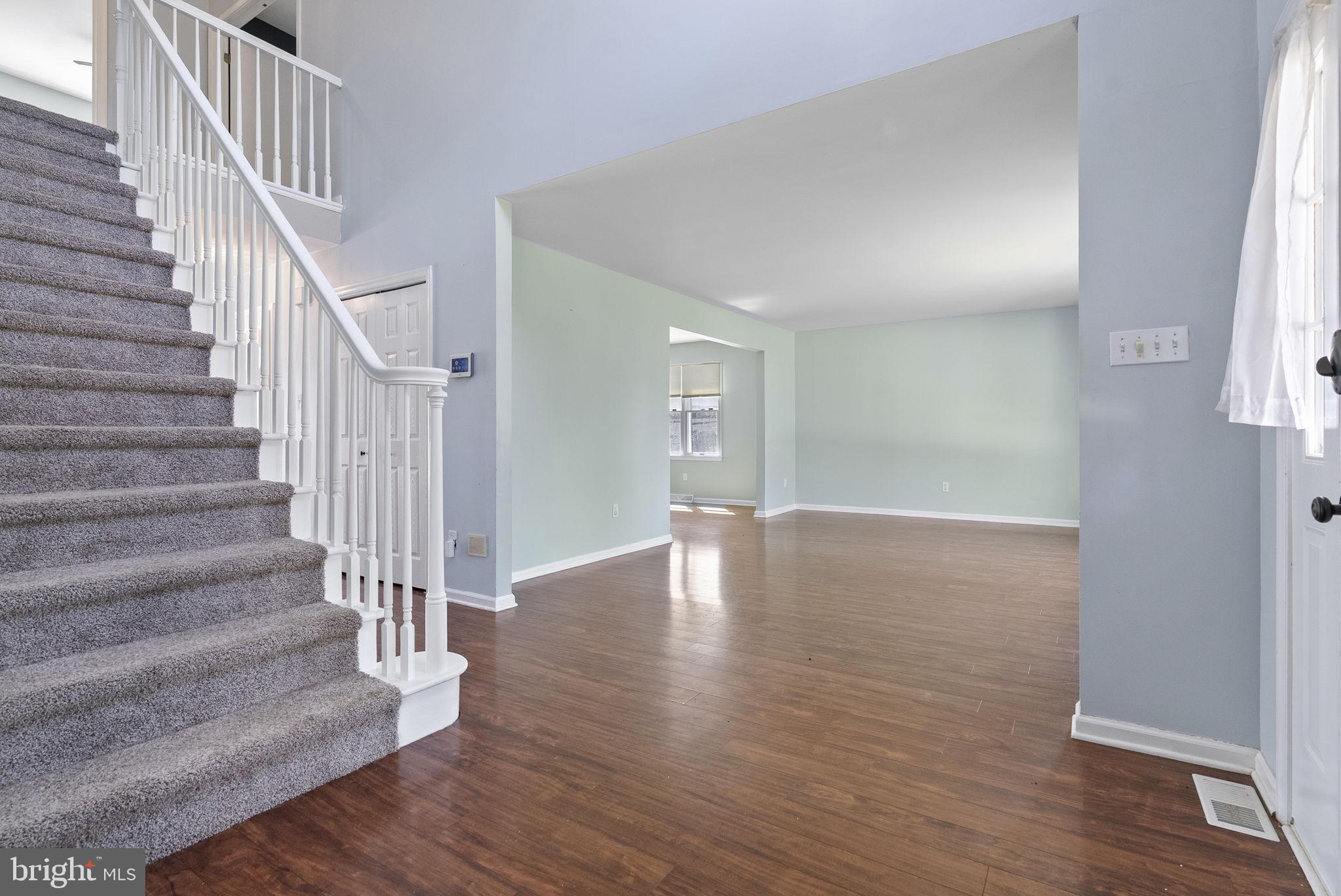 218 Crestview Avenue Absecon, NJ 08205 - Photo 7 of 67 a view of an entryway with wooden floor