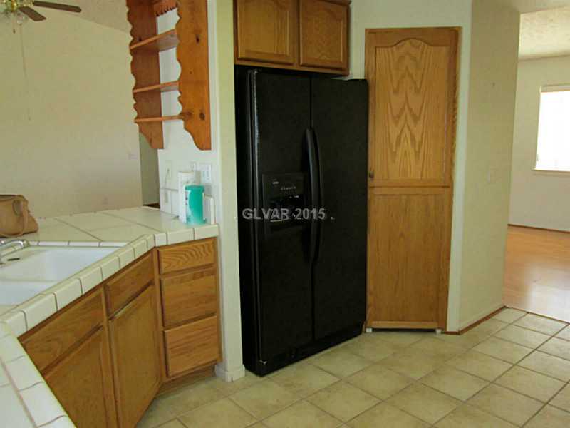 5980 Doubletree Road Pahrump, NV 89061 - Photo 8 of 19 Kitchen.