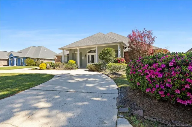 $530,000 | 13419 Riverlake Drive, Covington, LA 70435
