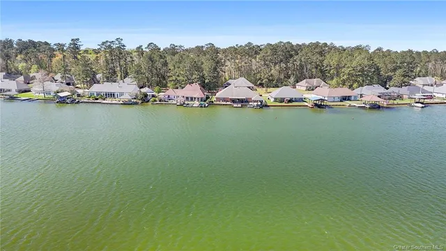 $530,000 | 13419 Riverlake Drive, Covington, LA 70435