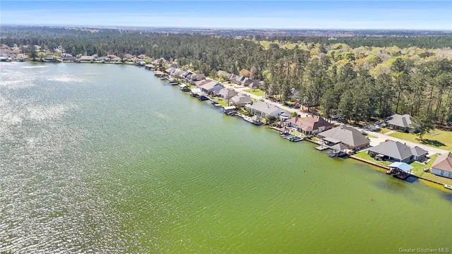 $530,000 | 13419 Riverlake Drive, Covington, LA 70435