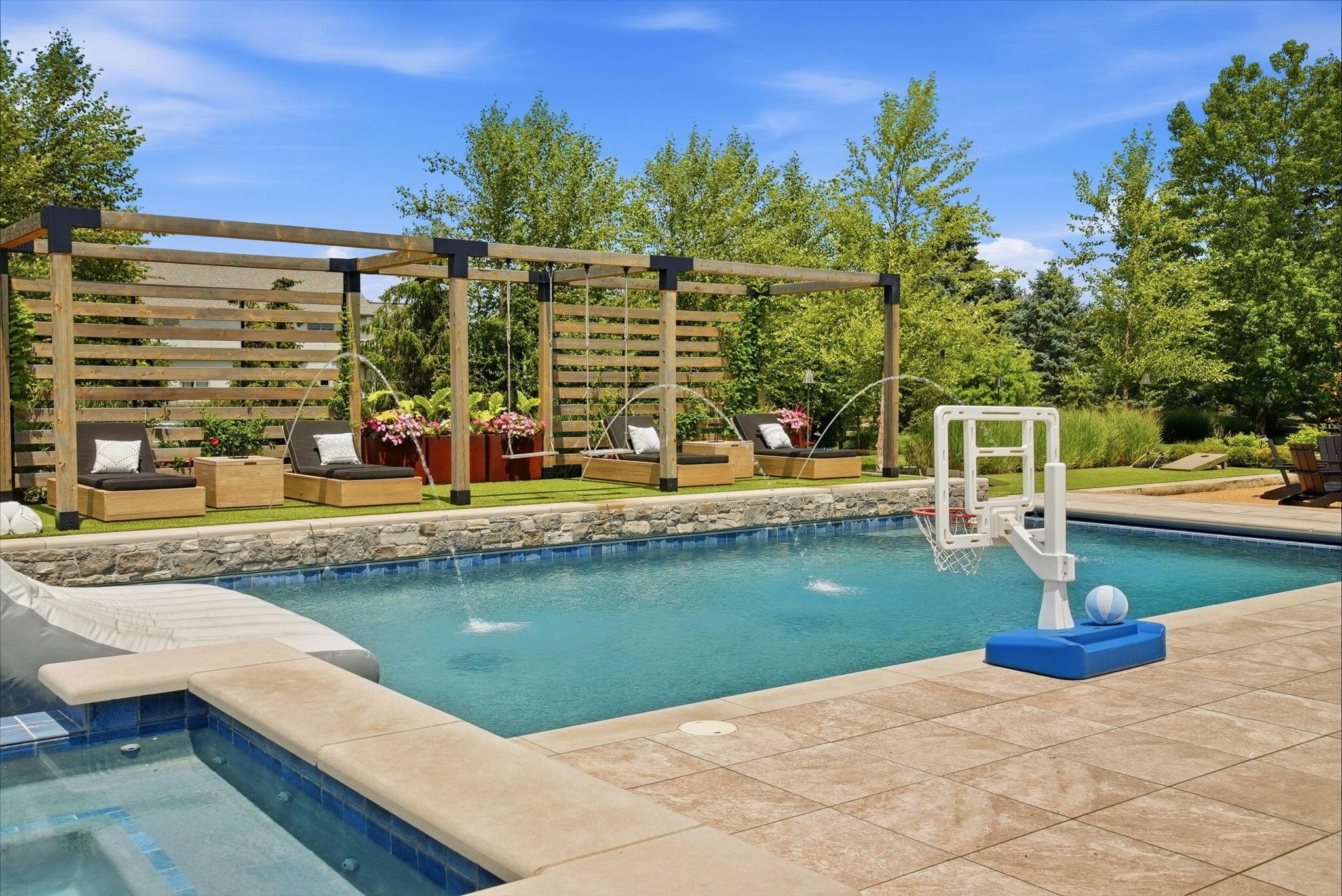 10122 Concord Road Dublin, OH 43017 - Photo 92 of 119 Pool, Spa, & Resort Syle Sundeck