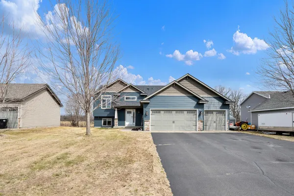 $374,900 | 19894 Truman Drive, Big Lake, MN 55309