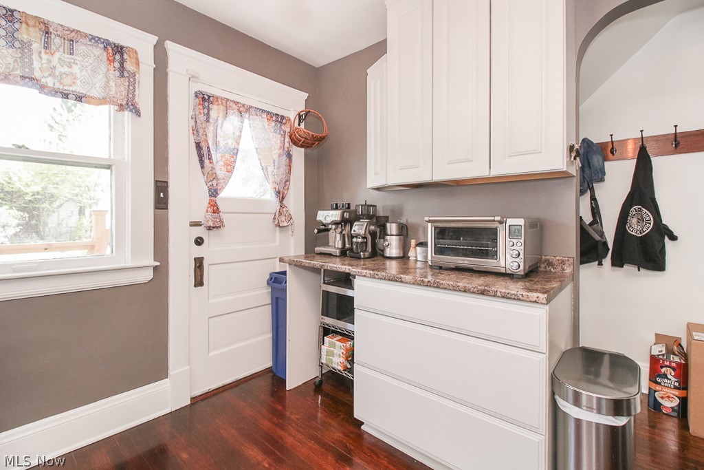 3800 Parkdale Road Cleveland, OH 44121 - Photo 17 of 32