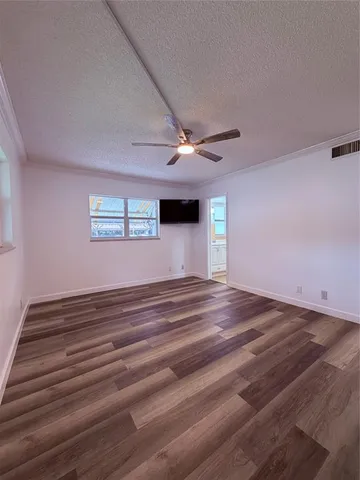 $2,290 | 301 Northeast 14th Avenue, Unit 108, Hallandale Beach, FL 33009