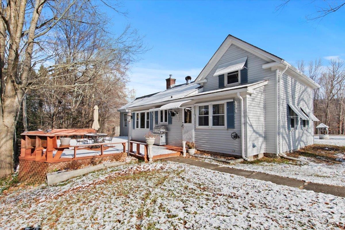 454 Northwest Hill Road Pownal, VT 05261 - Photo 5 of 12 Gallery Image 5