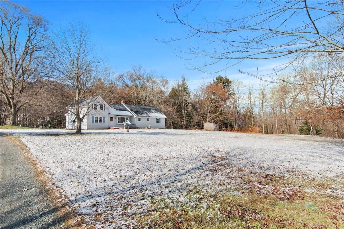 454 Northwest Hill Road Pownal, VT 05261 - Photo 7 of 12 Gallery Image 7