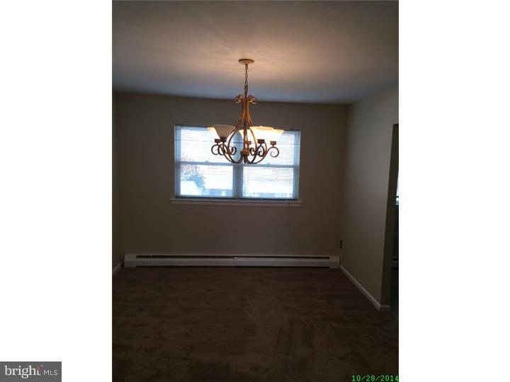 10828 East Keswick Road Philadelphia, PA 19154 - Photo 3 of 12 Dining Room