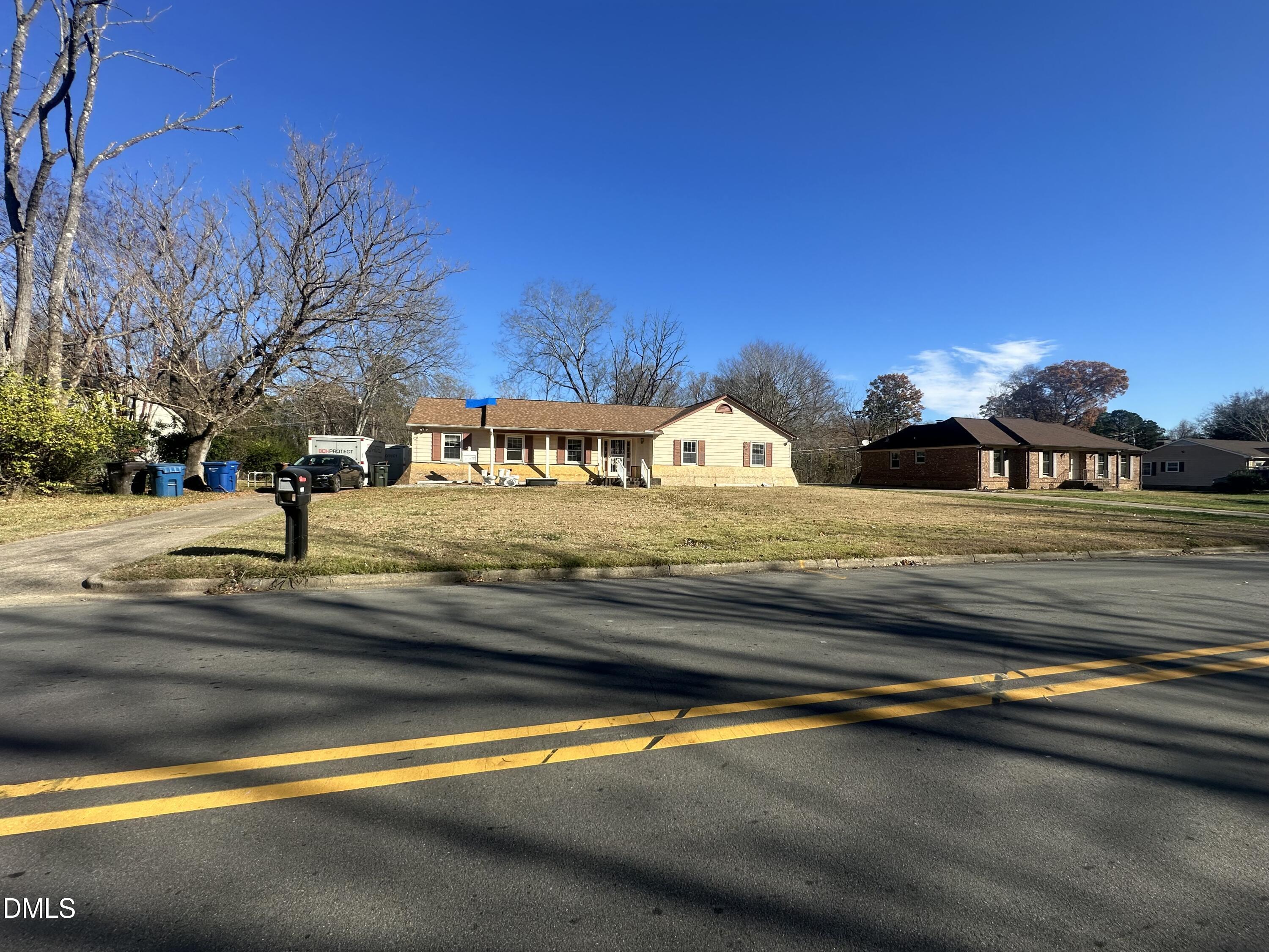 a view of pool and ocean view