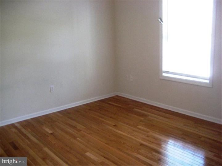 710 Edinburg Road Hamilton, NJ 08619 - Photo 15 of 20 Bedroom 2