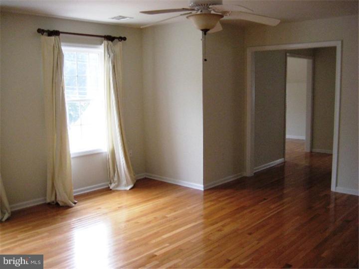 710 Edinburg Road Hamilton, NJ 08619 - Photo 9 of 20 Master Bedroom