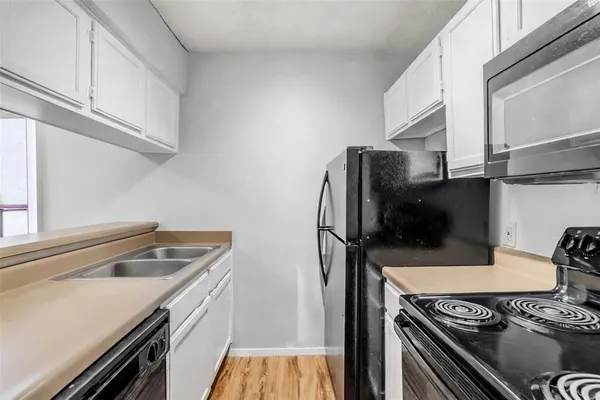 $1,850 | 3115 Helms Street, Unit 210, Austin, TX 78705