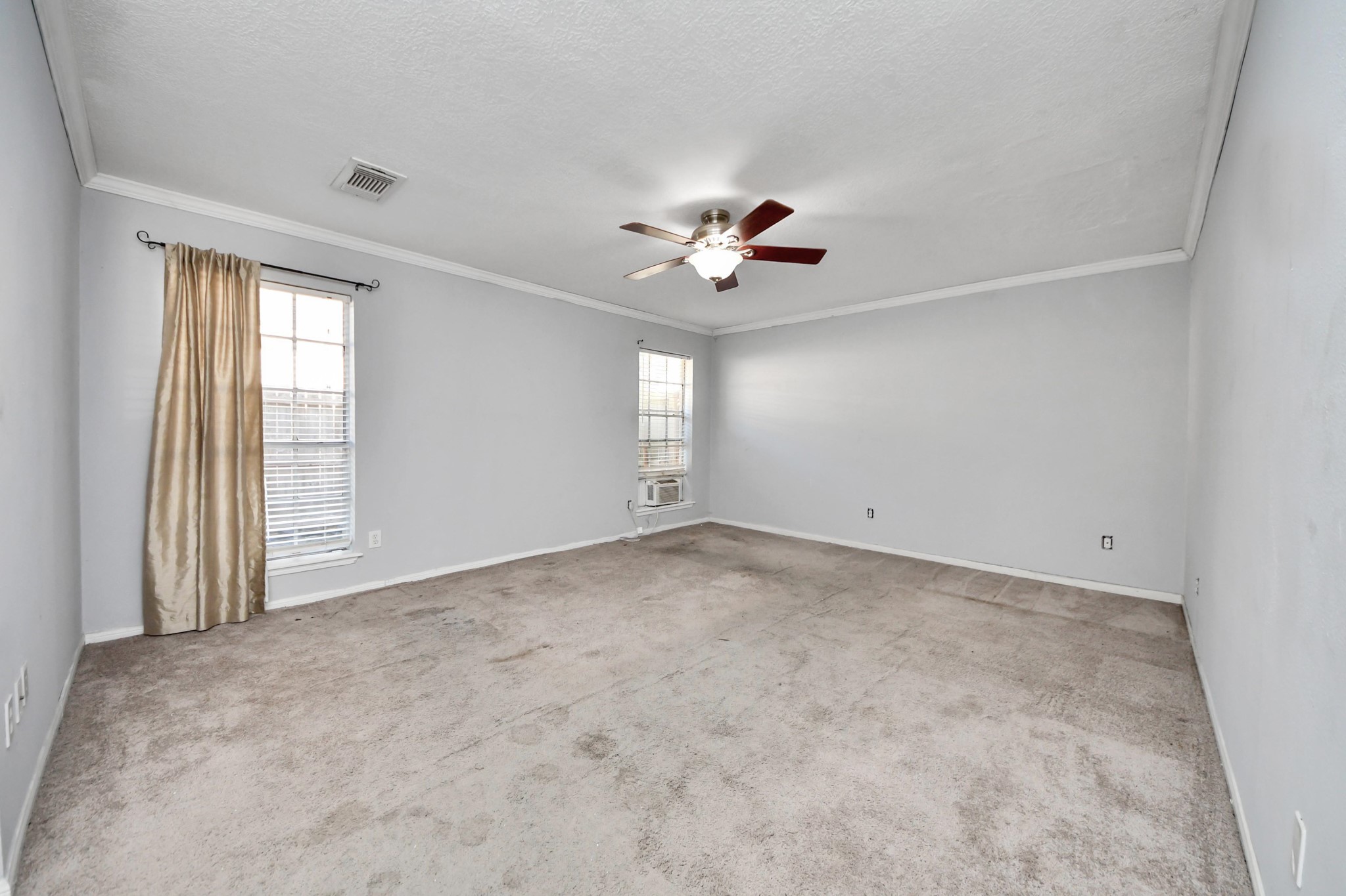 5003 Chantry Drive Houston, TX 77084 - Photo 25 of 49 a view of empty room with windows