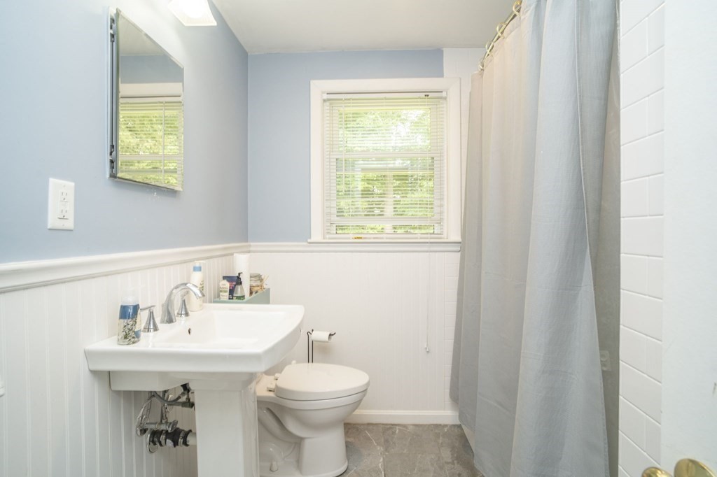 6 Davis Road Stoughton, MA 02072 - Photo 10 of 22