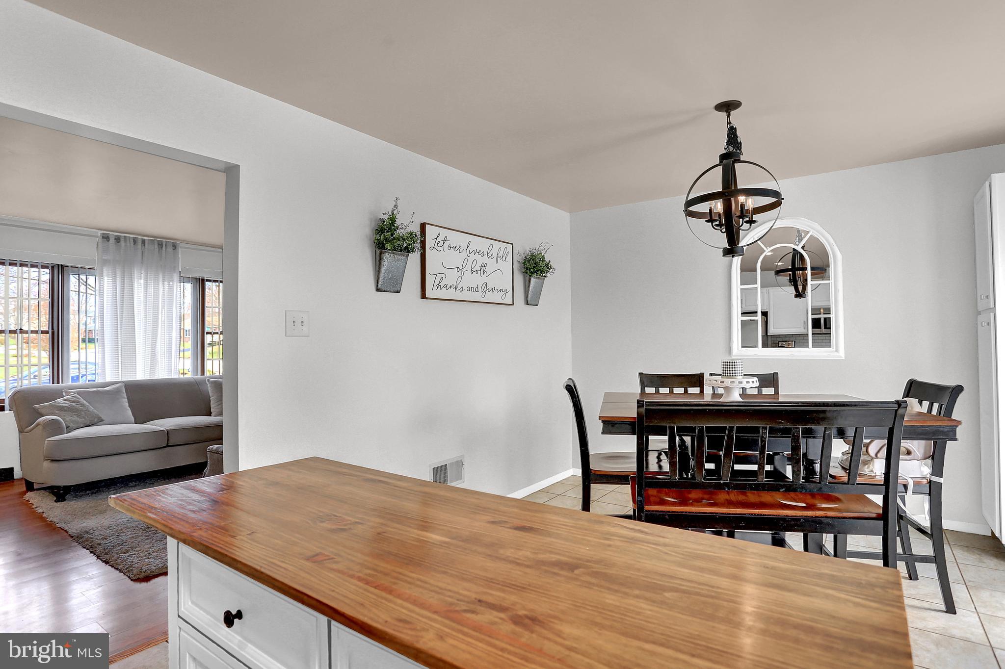 3 Meadow Lane Hanover, PA 17331 - Photo 8 of 32