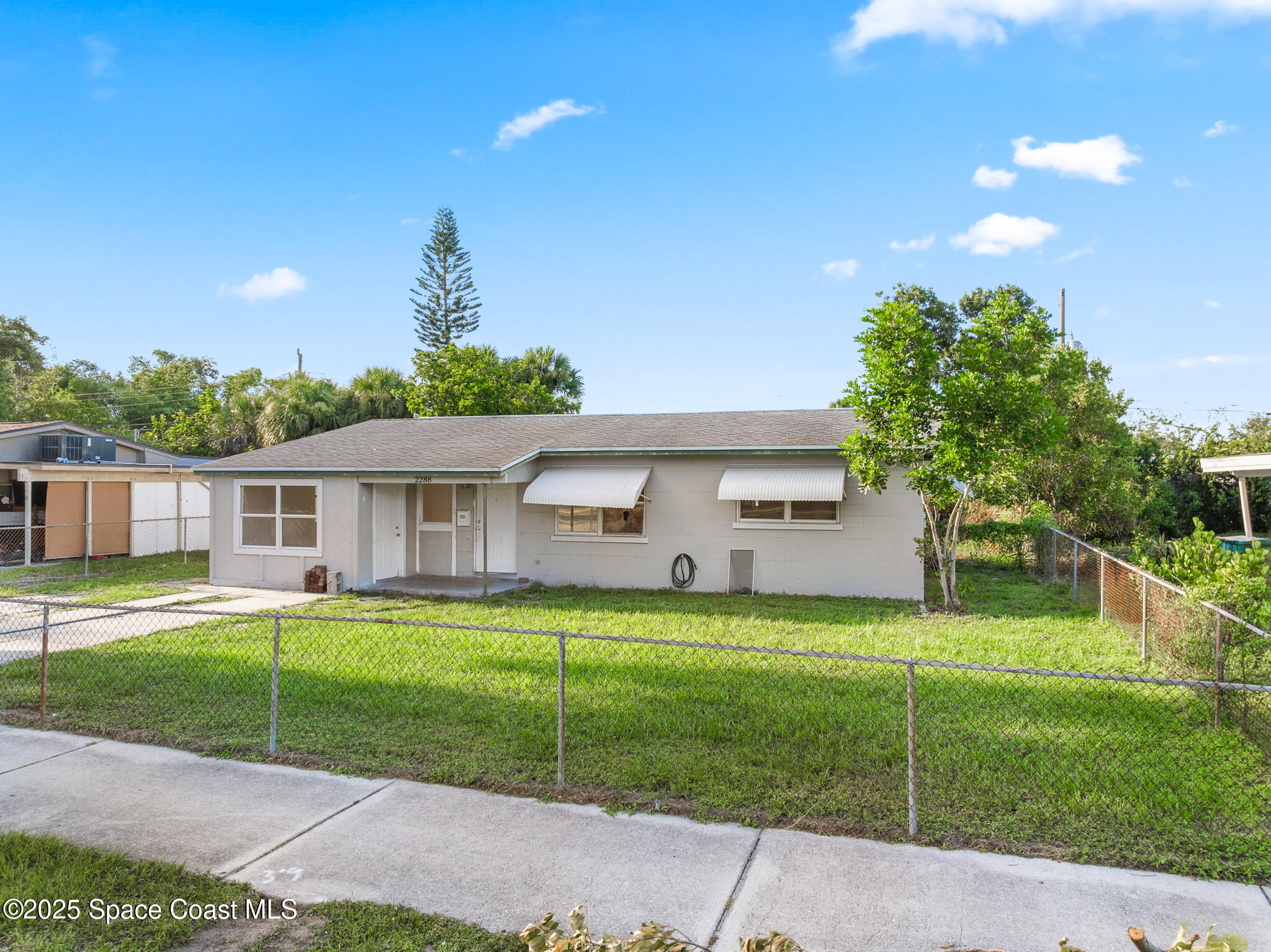 2288 Post Road Melbourne, FL 32935 - Photo 3 of 45 20250811 2288 Post Rd Melbbourne CAULFIE